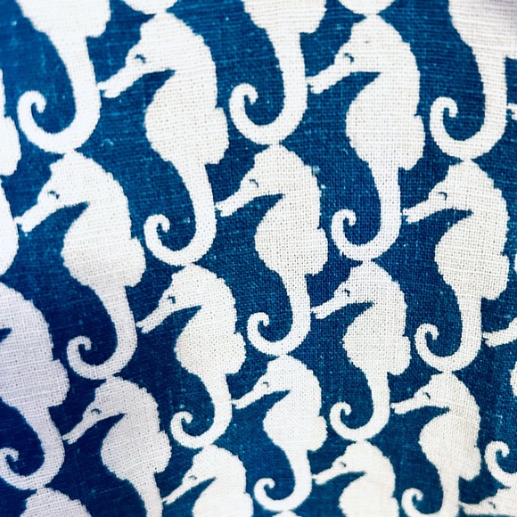 J.Crew Seahorse Print Shirt in size 12 linen indigo navy preppy Jenna Lyons - Picture 3 of 7